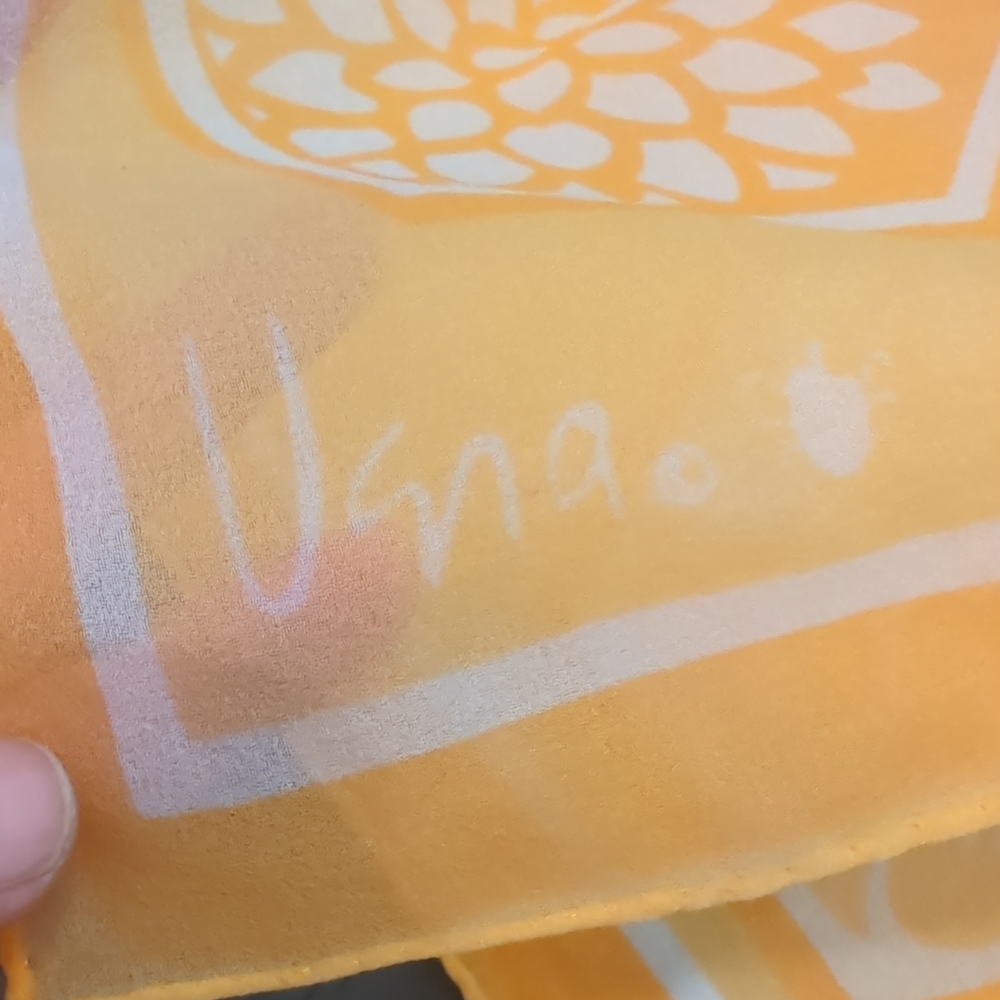 Vintage 1970s Emanuel Ungaro Signed Silk Scarf – Yellow Floral Hexagon Print - Picture 3 of 7